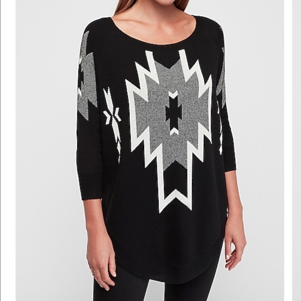 NWT Express Plaid Circle hem sweater sz S